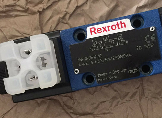 Válvula direcional do carretel de Rexroth R900912492 4WE6E6X/EW230N9K4 4WE6E62/EW230N9K4